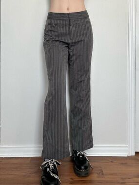 2000s Office Siren Mid Rise Grey Pinstripe Pants